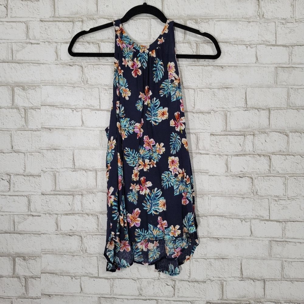 Staccato‎ flowy floral tank